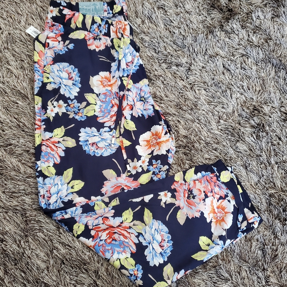 Floral pants